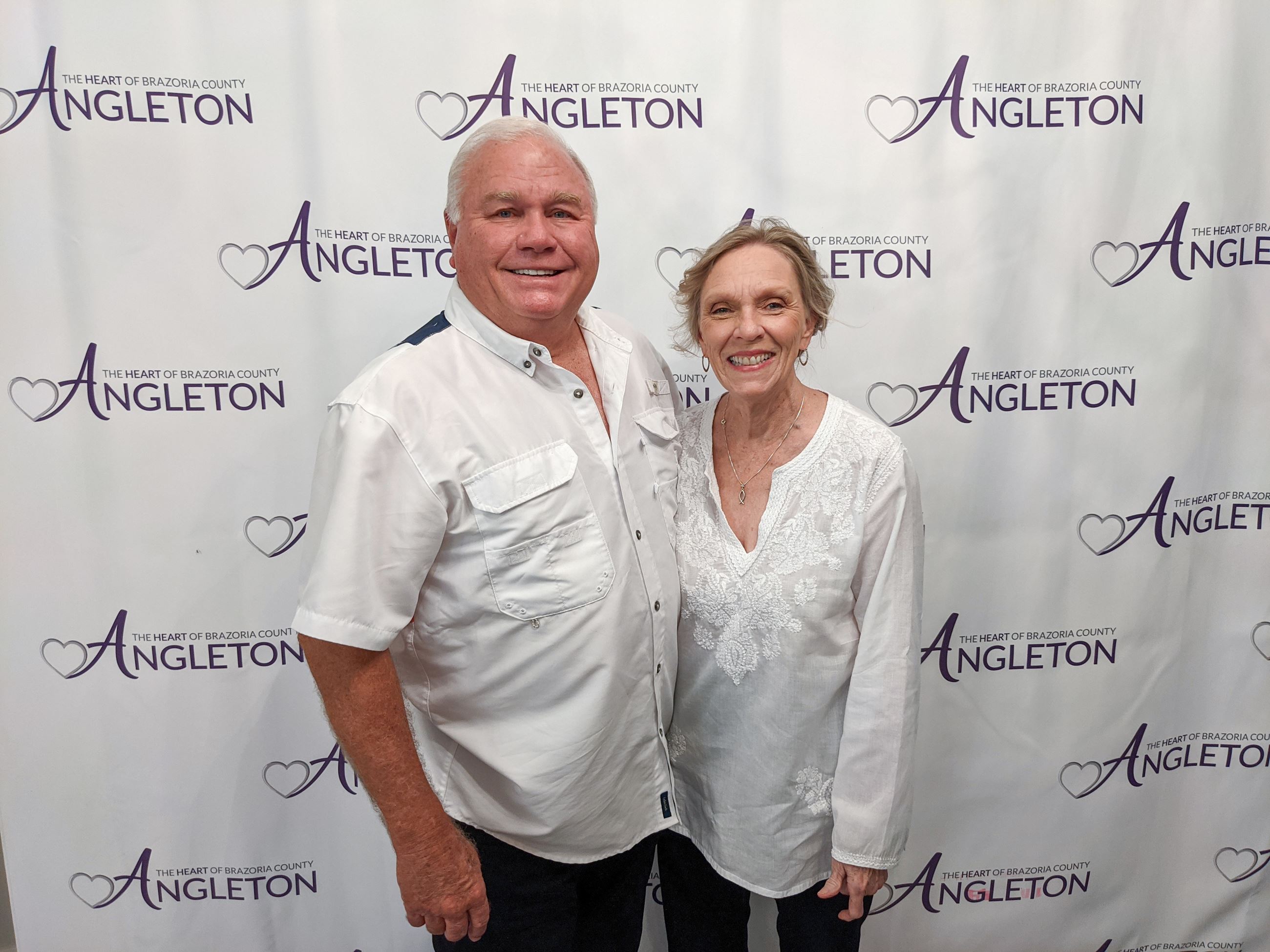 PXL_20210527_233146035.MP